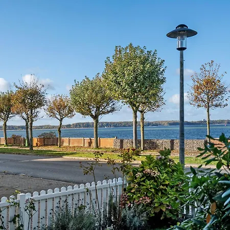 Foerdetraum,erste Reihe,strand 20 M *